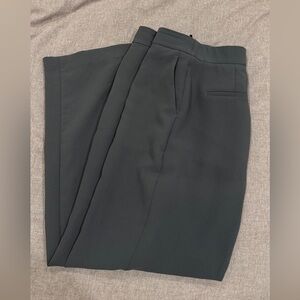 Aritzia Wilfred Limitless Pant - Coal Grey - Size 12